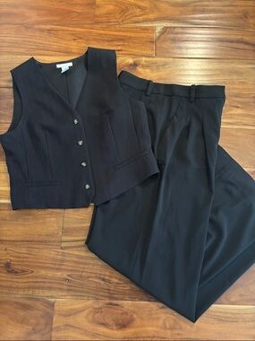 H&M Black Wide-Leg Flowy Trousers with Matching Button Vest